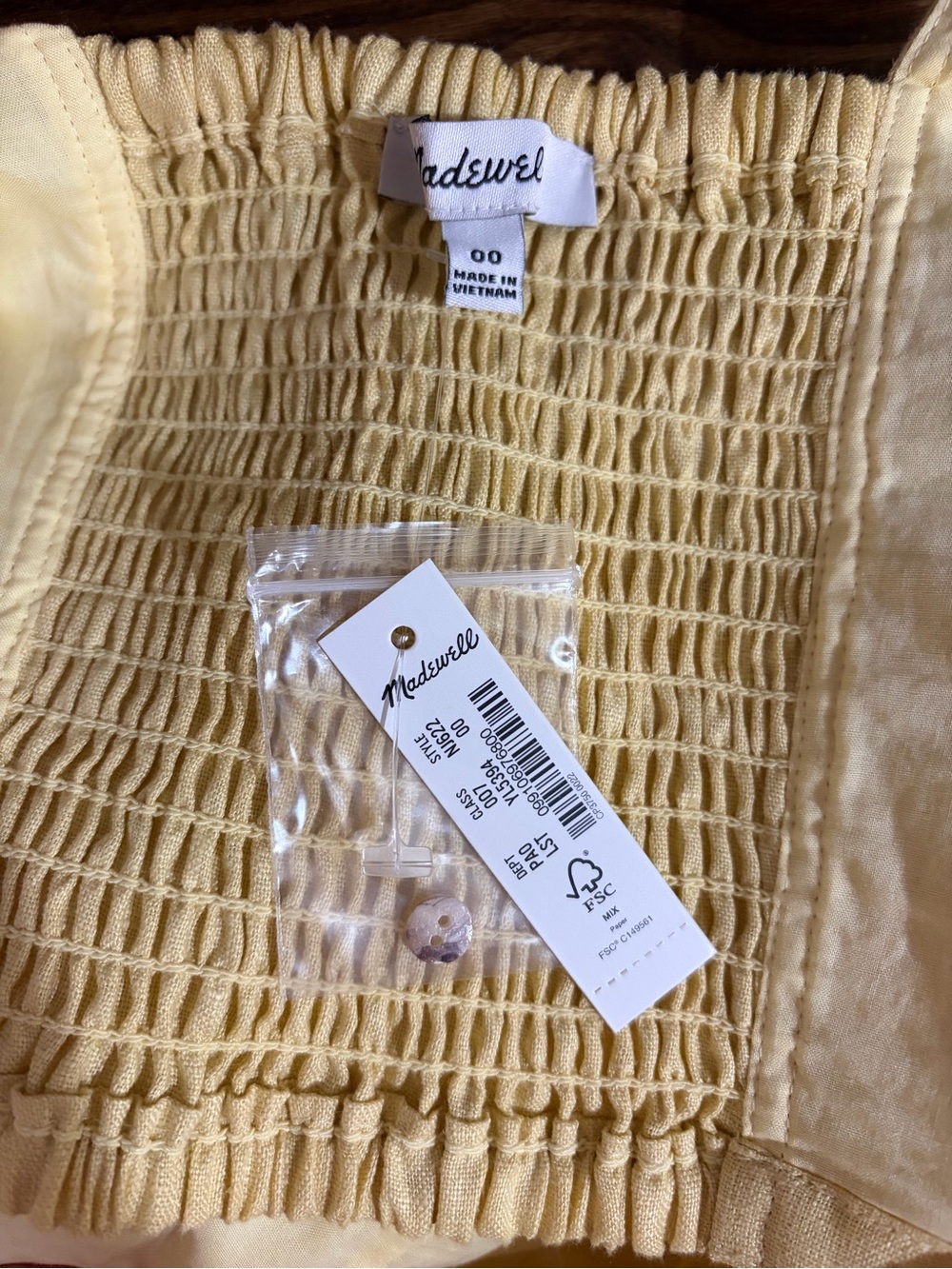 Madewell Linen Button-Front Crop Top - Picture 3 of 4